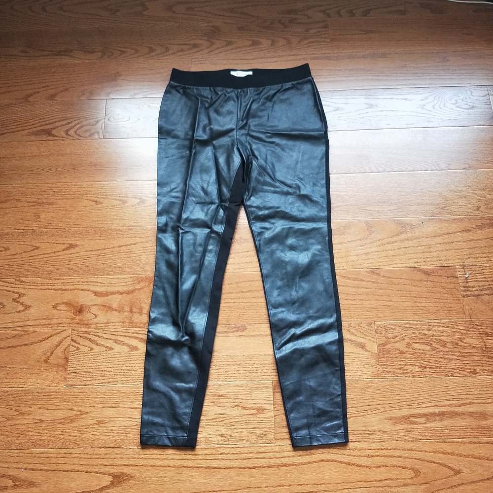 Two by Vince Camuto Black Faux Leather Pants
